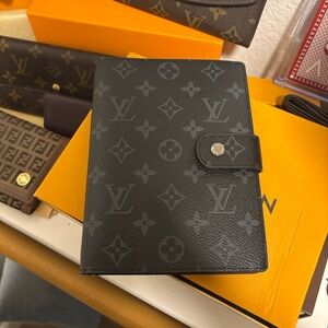 Louis Vuitton MM Planner